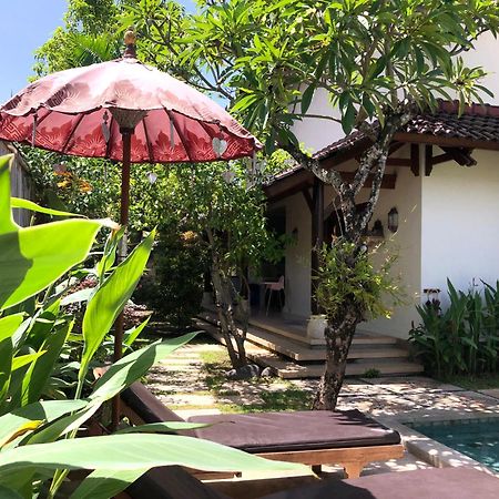 Villa Abhista Seminyak Εξωτερικό φωτογραφία