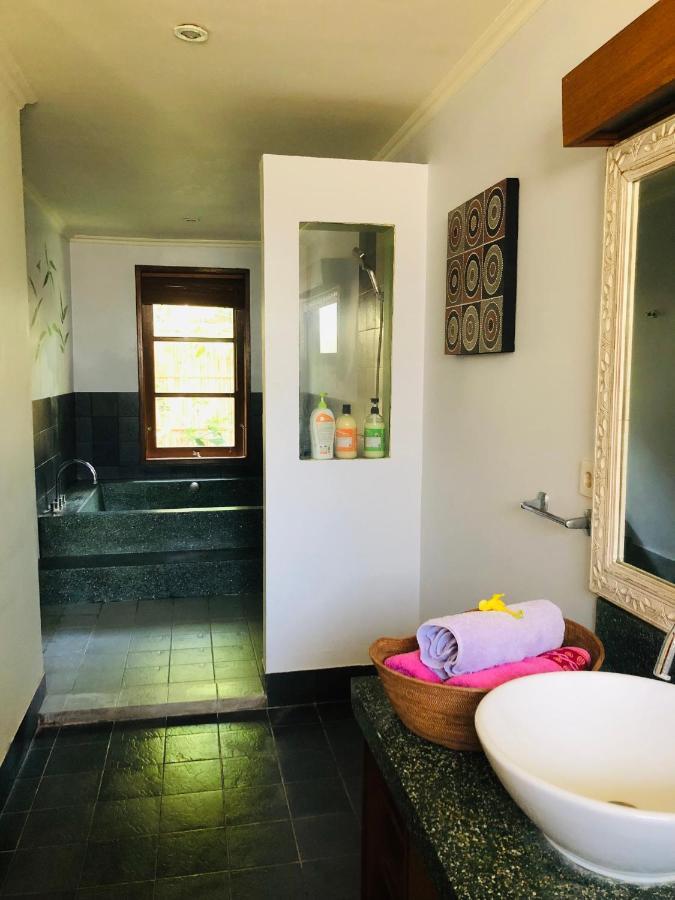 Villa Abhista Seminyak Εξωτερικό φωτογραφία