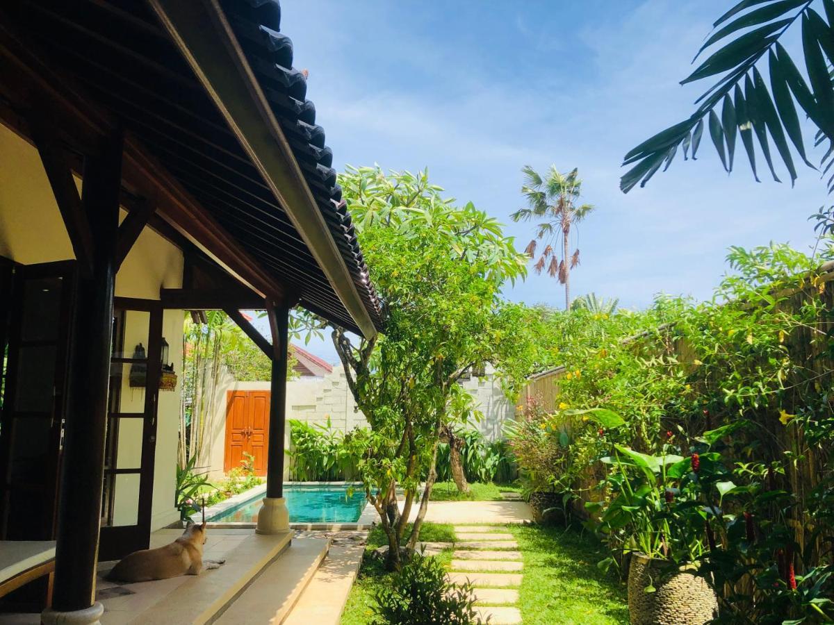Villa Abhista Seminyak Εξωτερικό φωτογραφία